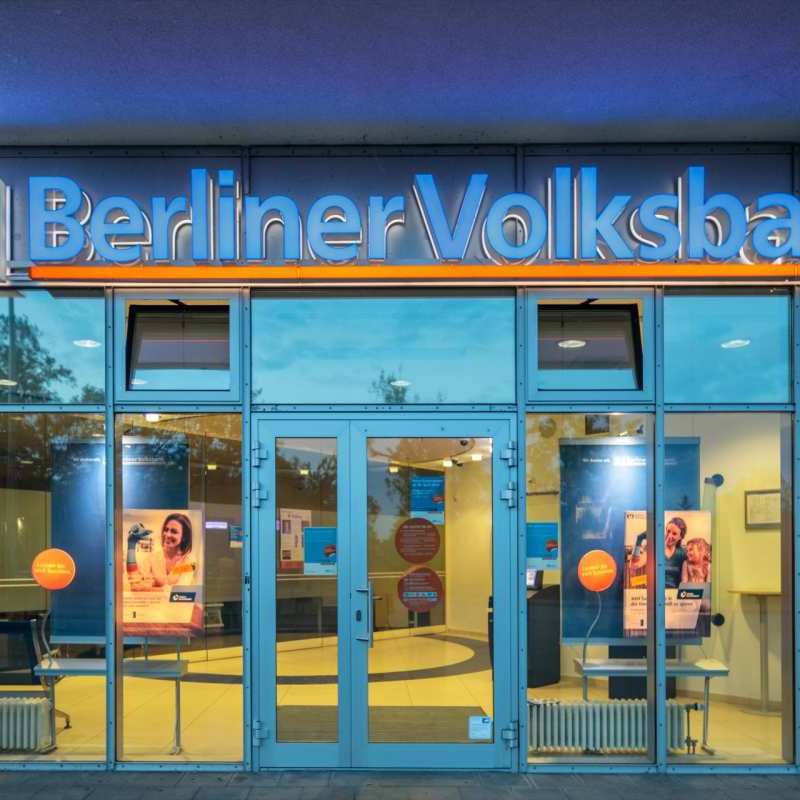 Tegenstrijdigheid merk Voorvoegsel Geldautomat Berliner Volksbank · Bahnhofs-Passage Bernau